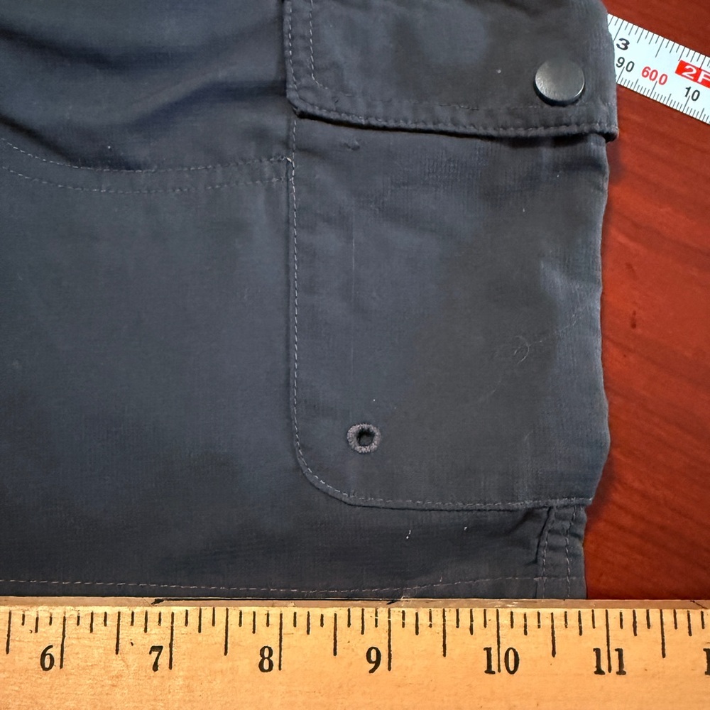 Columbia Gray Omni-Wick Performance Shorts Cargo Hiking Multi Pocket Activewear - Picture 11 of 11
